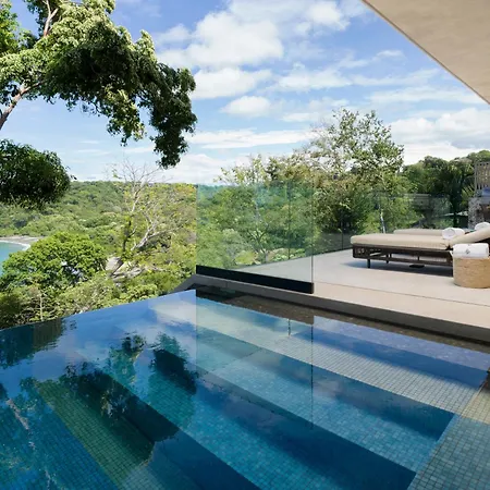 Four Seasons Resort Peninsula Papagayo, Costa Rica