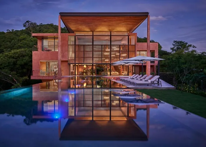 Four Seasons Peninsula Papagayo, Costa Rica