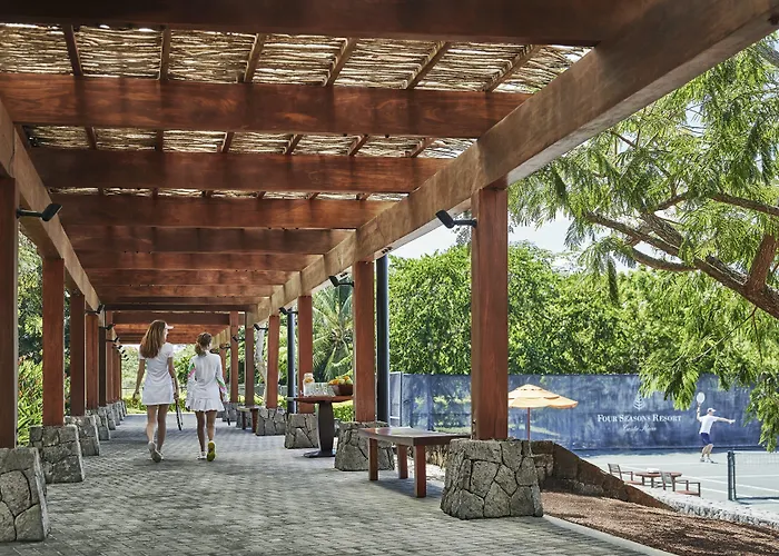 Resort Four Seasons Peninsula Papagayo, Costa Rica
